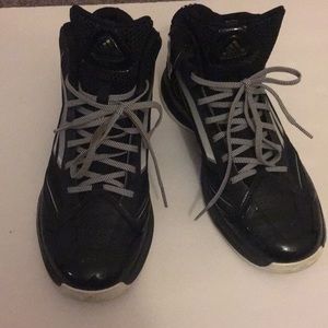 Adidas adizero Basketball women’s size us 8/ 26cm